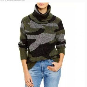Aqua Camo Print Turtleneck Sweater S Chunky Knit Ribbed Trim Green Black Gray